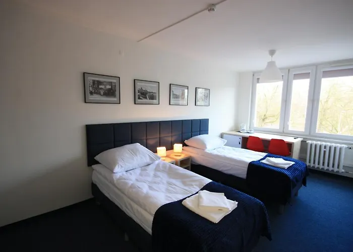 Studencki Dom Marynarza Pasat ホステル