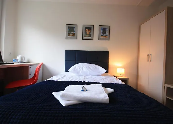 ホステル Studencki Dom Marynarza Pasat