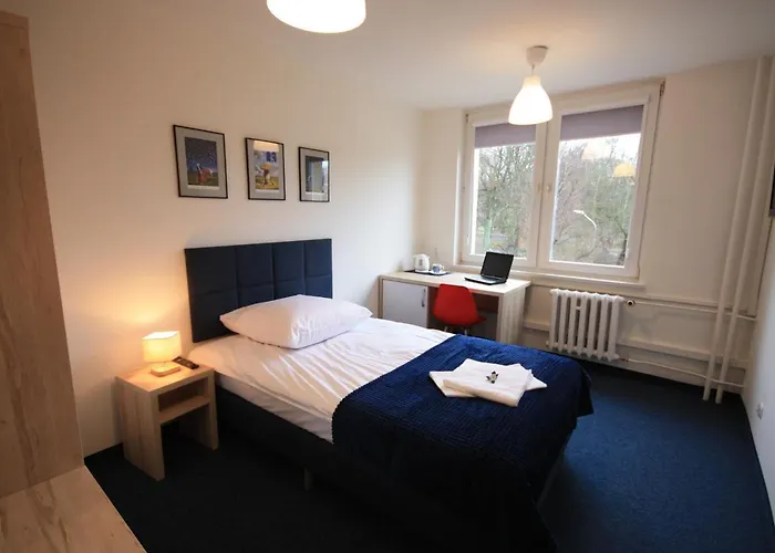 Studencki Dom Marynarza Pasat ホステル シュチェチン